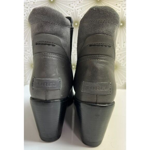 Sorel Quarry Gray Leather After Hours Chelsea wedge boot. Size 8. - Picture 4 of 8